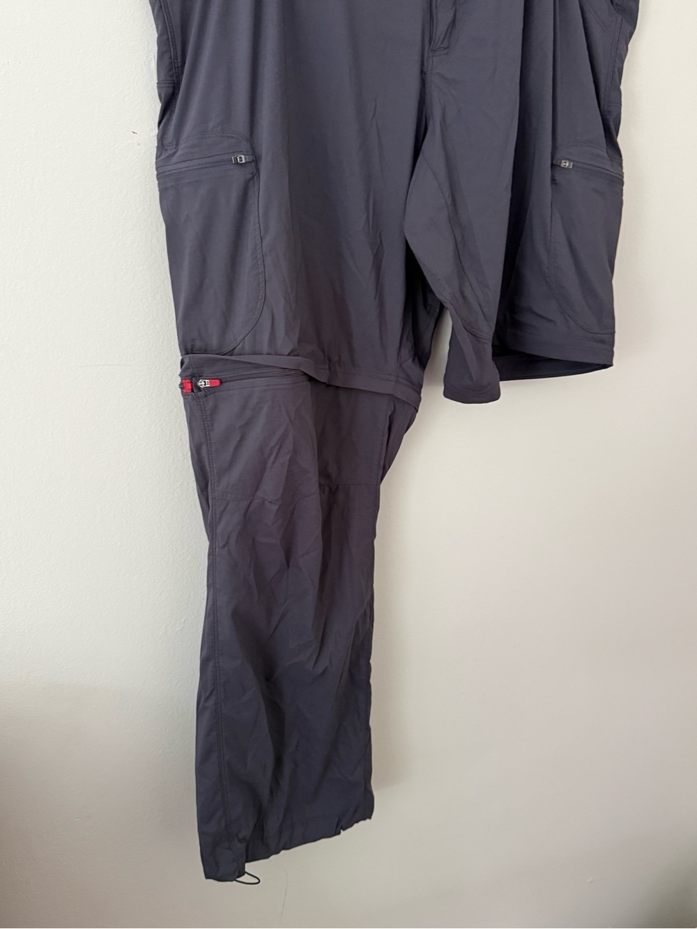 L.L. Bean Women’s Zip-Off Gray Hiking Vista Camp Pants Size 18 - Picture 7 of 8